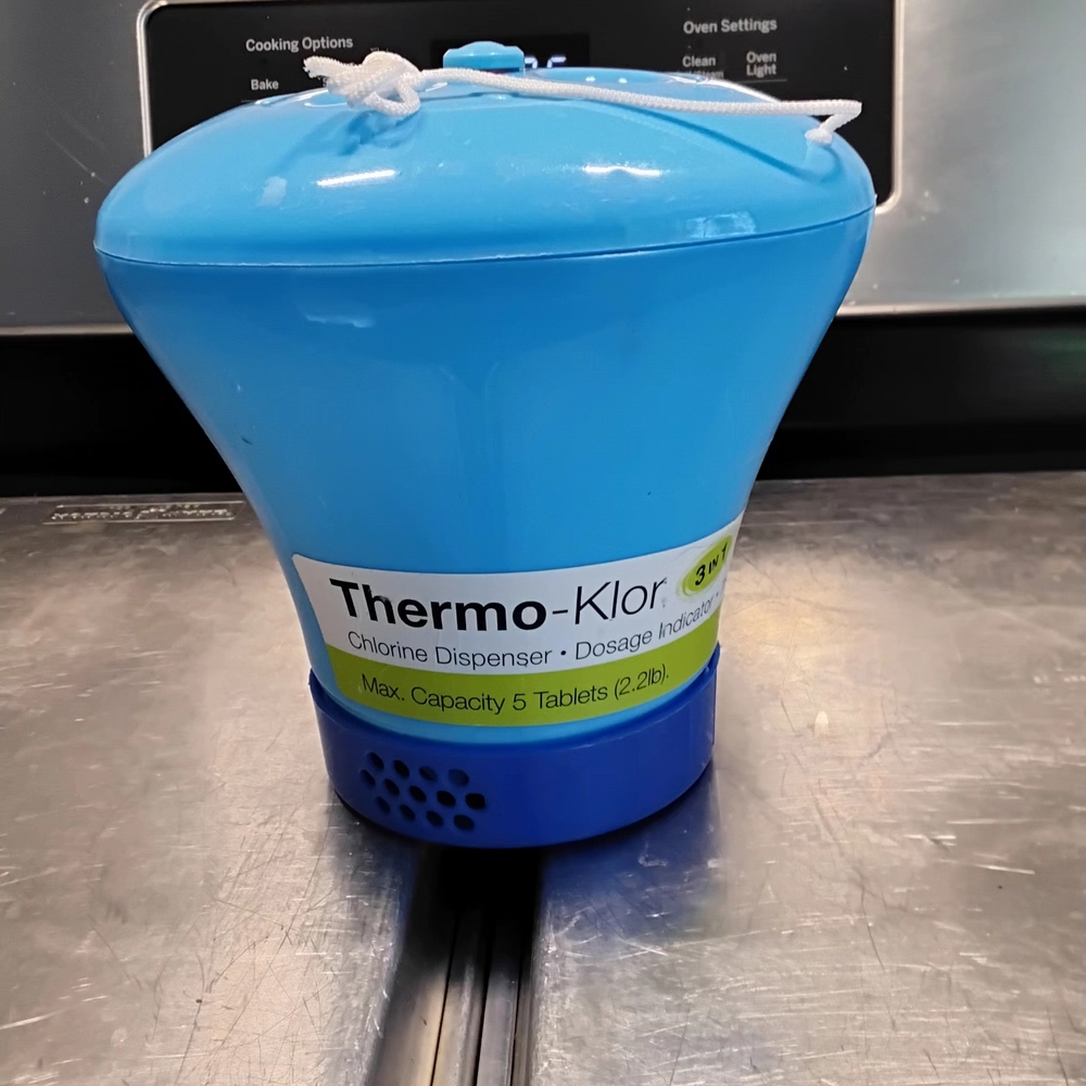 Pool Chlorine Dispenser,dosage Indicator And Thermometer In 1